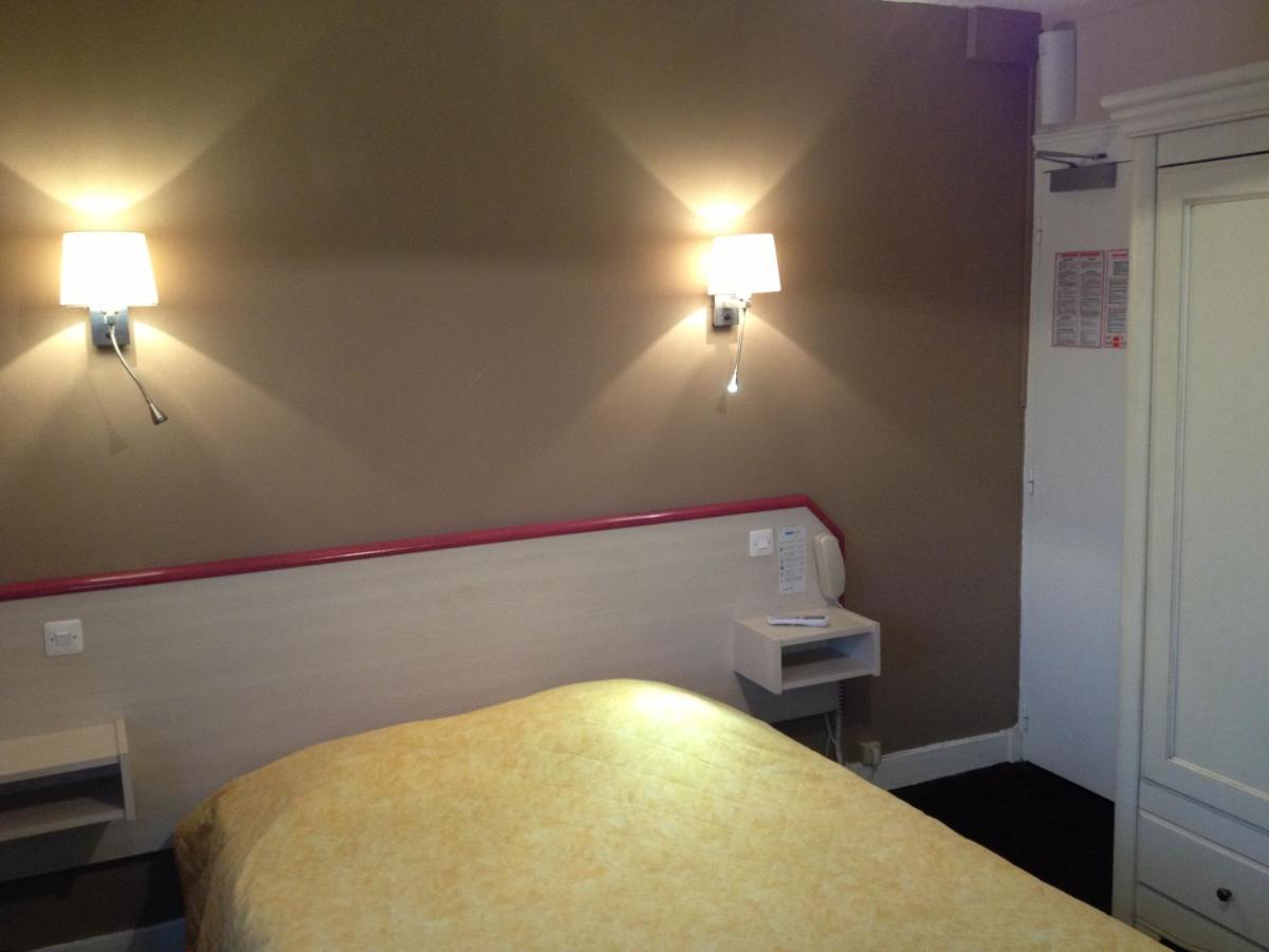 Hotel La Champagne Ardenne Cabourg Exterior foto